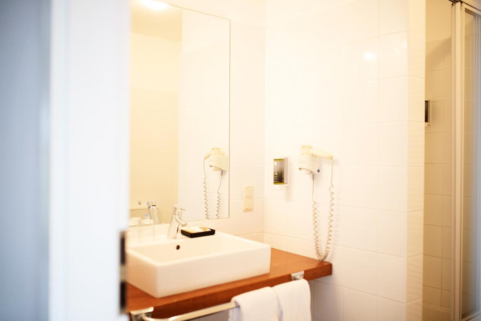 Hotel Dieksee - Collection By Ligula Malente Ngoại thất bức ảnh